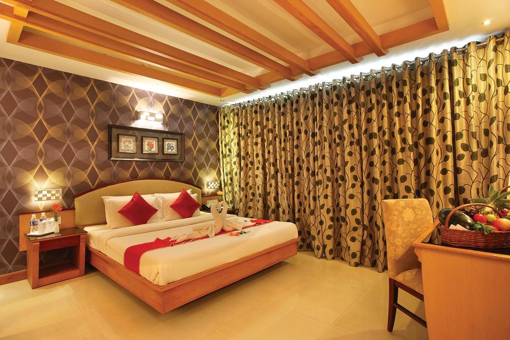 Hotel Park Residency, Kakkanad Kochi Exteriör bild